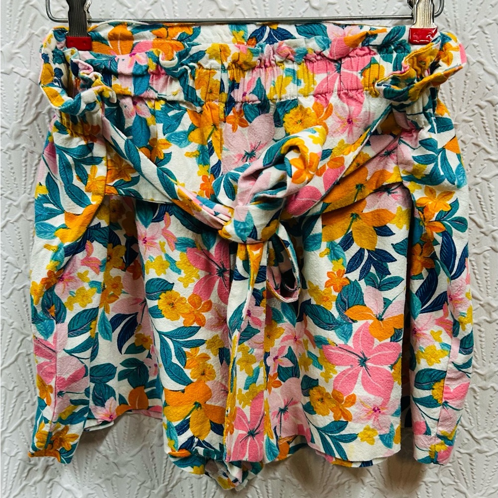 BCBGeneration XL Floral Linen Blend Shorts